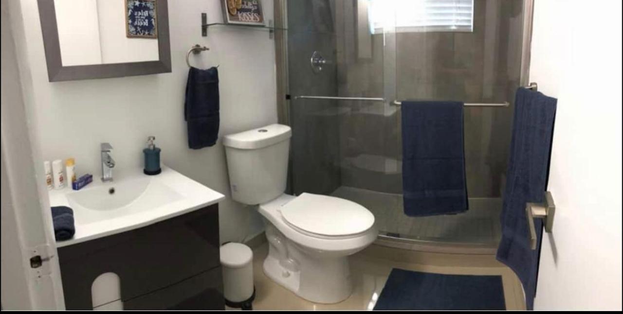 Coconut Grove Green Day'S Apartment Маями Екстериор снимка